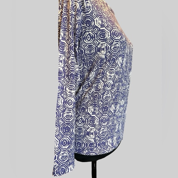 Simply Vera ~ Vera Wang, Purple & White Geometric Print Pullover Top , size PL - Picture 4 of 10